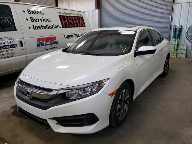 Photo 2 from auction – 2018 HONDA CIVIC EX with VIN 19XFC2F78JE035511