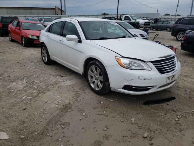 CHRYSLER 200 LX 2013 with VIN 1C3CCBAB5DN669457 - Photo from auction