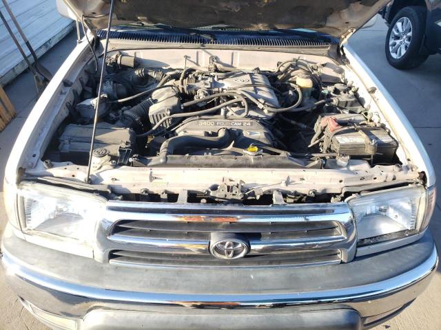 Photo 7 from auction – 1999 TOYOTA 4RUNNER SR with VIN JT3GN86R1X0119260