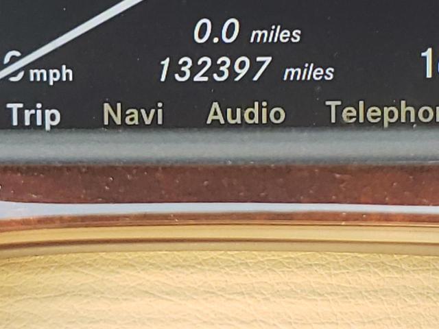 Photo 8 from auction – 2011 MERCEDES-BENZ S 550 with VIN WDDNG7BB2BA409600