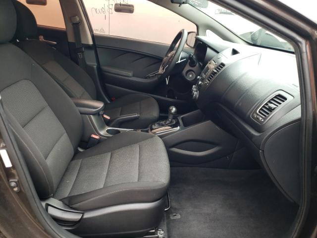 Photo 5 from auction – 2018 KIA FORTE LX with VIN 3KPFK4A72JE217467