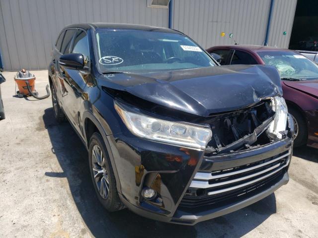 TOYOTA HIGHLANDER 2018 with VIN 5TDZZRFH9JS249474 - Photo from auction