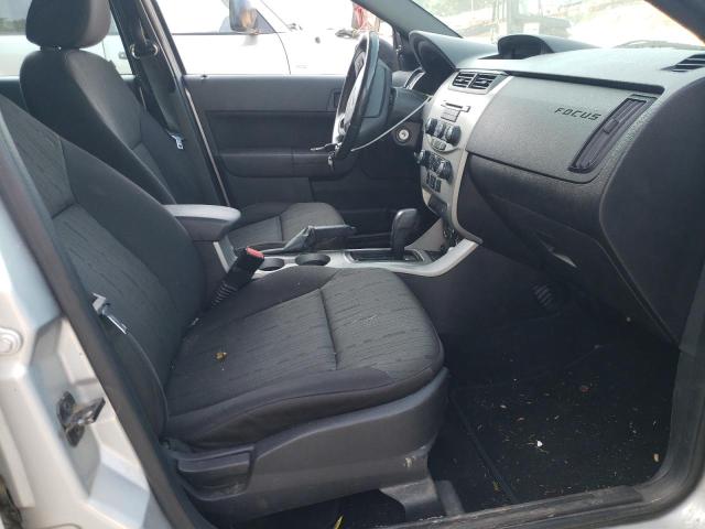 Photo 5 from auction – 2011 FORD FOCUS SE with VIN 1FAHP3FN3BW132601