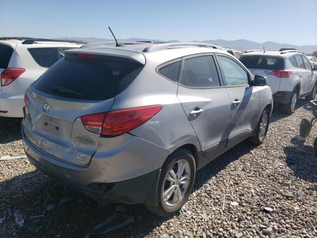 Photo 4 from auction – 2011 HYUNDAI TUCSON GLS with VIN KM8JUCACXBU159229