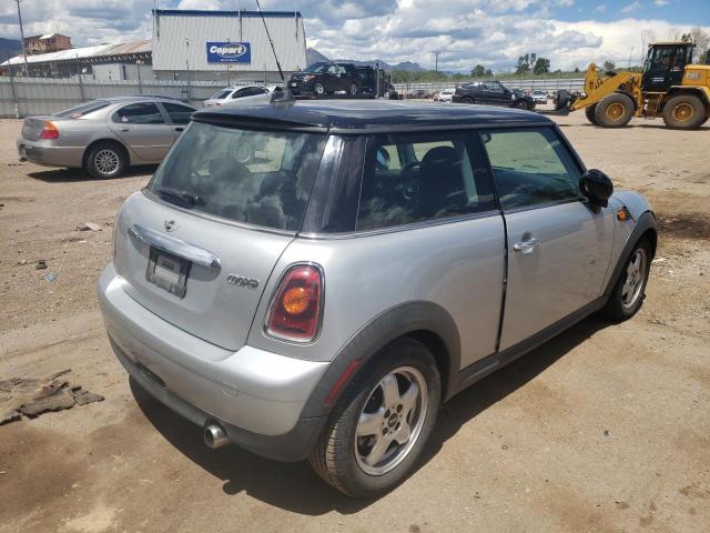 Photo 4 from auction – 2009 MINI COOPER with VIN WMWMF33589TU73775