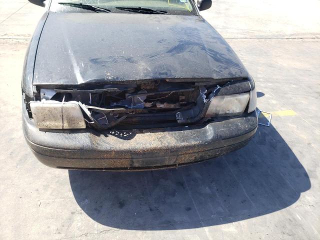 Photo 9 from auction – 2009 FORD CROWN VICT with VIN 2FAHP71V39X129095