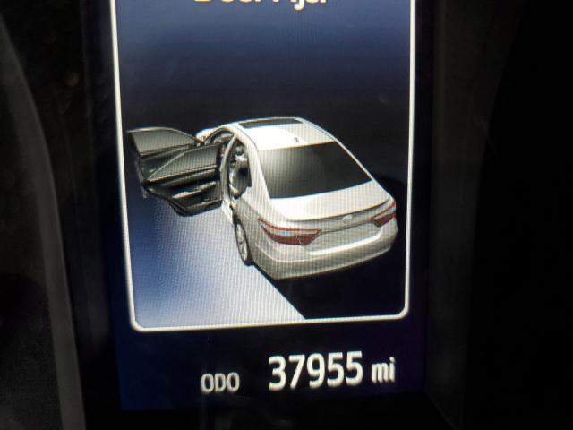 Photo 8 from auction – 2016 TOYOTA CAMRY LE with VIN 4T1BF1FK1GU169481