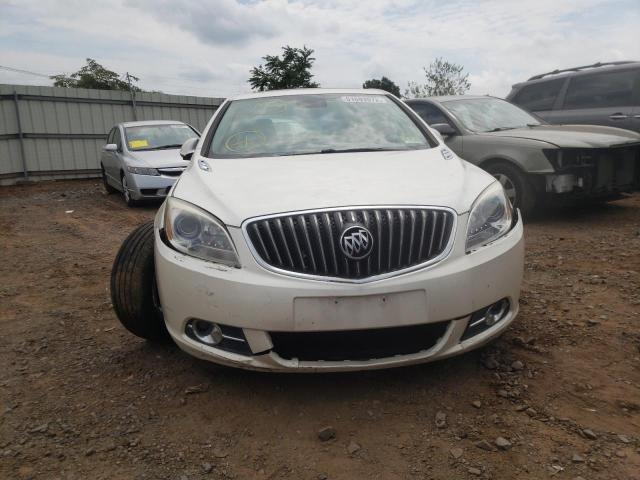 Foto 9 de la subasta – 2013 BUICK VERANO con VIN 1G4PS5SK2D4115794