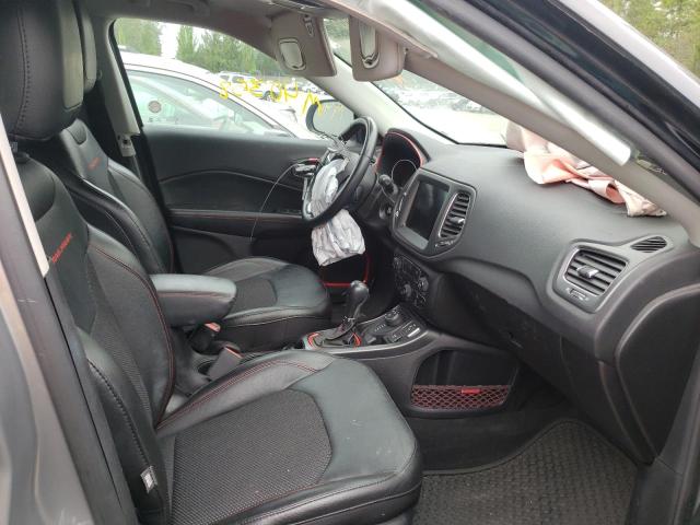 Фото 5 с аукциона – 2020 JEEP COMPASS TR с VIN 3C4NJDDB8LT214506