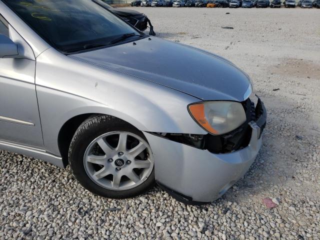 Photo 9 from auction – 2005 KIA SPECTRA5 with VIN KNAFE161355125812