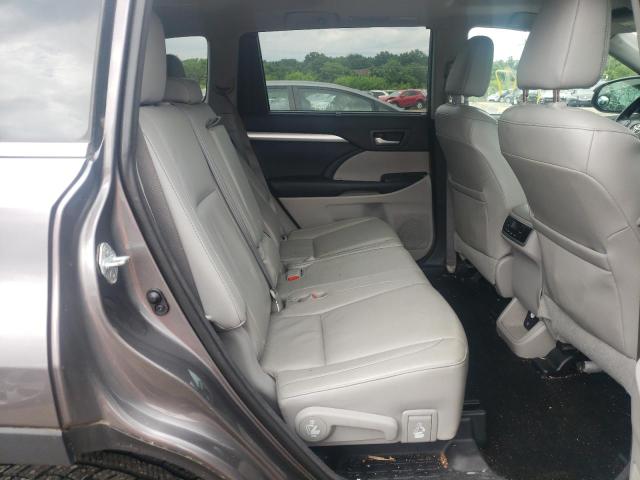 Photo 6 from auction – 2015 TOYOTA HIGHLANDER with VIN 5TDJKRFH1FS123022