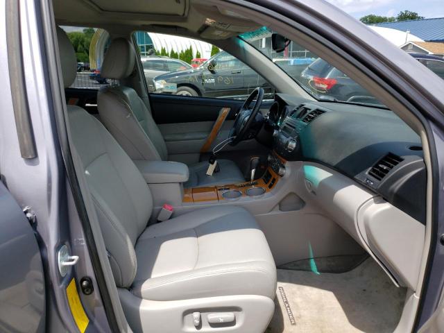 Photo 5 from auction – 2008 TOYOTA HIGHLANDER with VIN JTEEW44A282021412