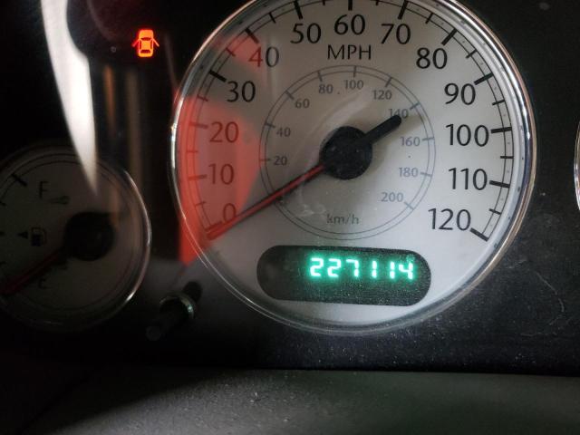 Photo 8 from auction – 2005 CHRYSLER TOWN & COU with VIN 2C8GP64L35R488941
