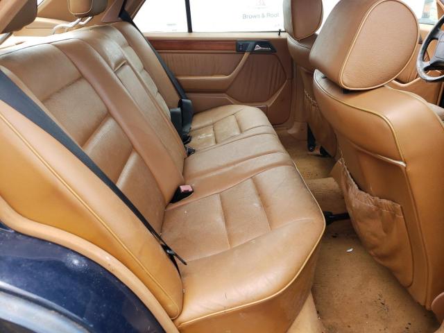 Photo 6 from auction – 1995 MERCEDES-BENZ E 320 BASE with VIN WDBEA32E2SC213254