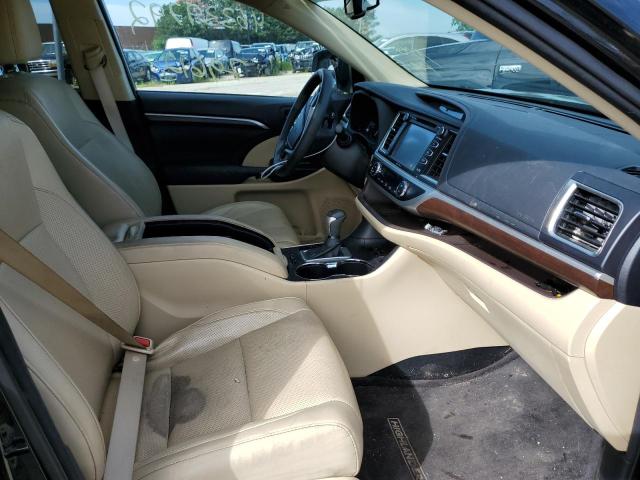 Photo 5 from auction – 2015 TOYOTA HIGHLANDER with VIN 5TDDKRFH4FS127644