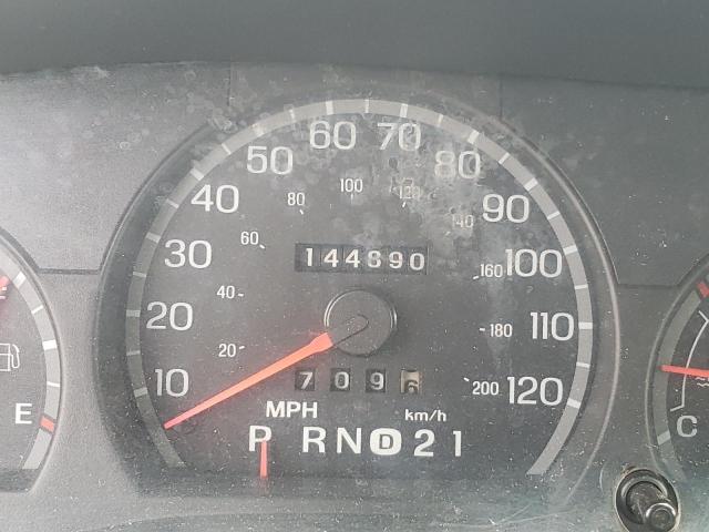 Photo 8 from auction – 2003 FORD CROWN VICT with VIN 2FAFP71W33X128794