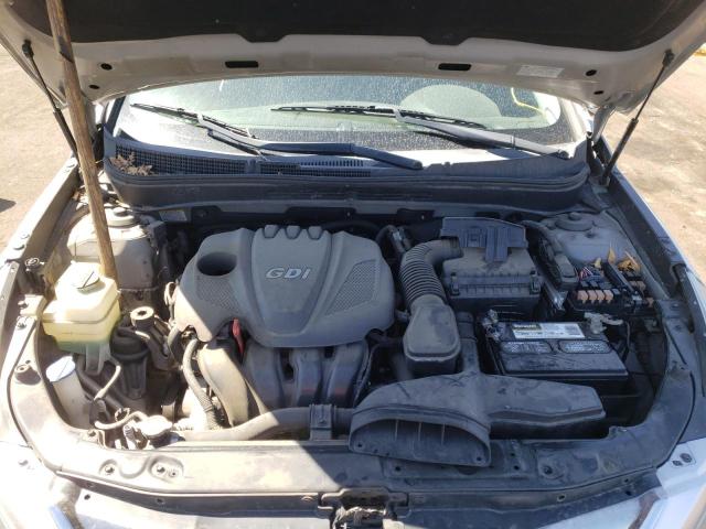 Photo 7 from auction – 2011 HYUNDAI SONATA SE with VIN 5NPEC4AC2BH016364