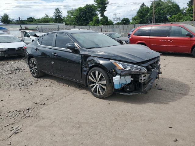 NISSAN ALTIMA SR 2019 with VIN 1N4BL4CW1KC150570 - Photo from auction