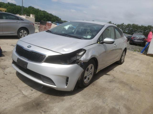 Photo 2 from auction – 2017 KIA FORTE LX with VIN 3KPFK4A71HE074361