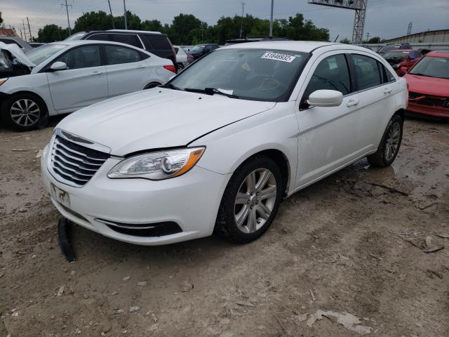 Photo 2 from auction – 2013 CHRYSLER 200 LX with VIN 1C3CCBAB5DN669457