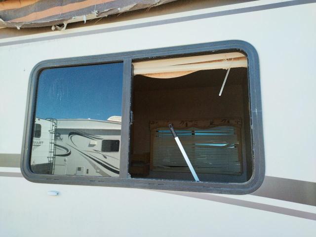 Photo 9 from auction – 2006 FLEE JAMBOREE with VIN 1GBKG31U751209457