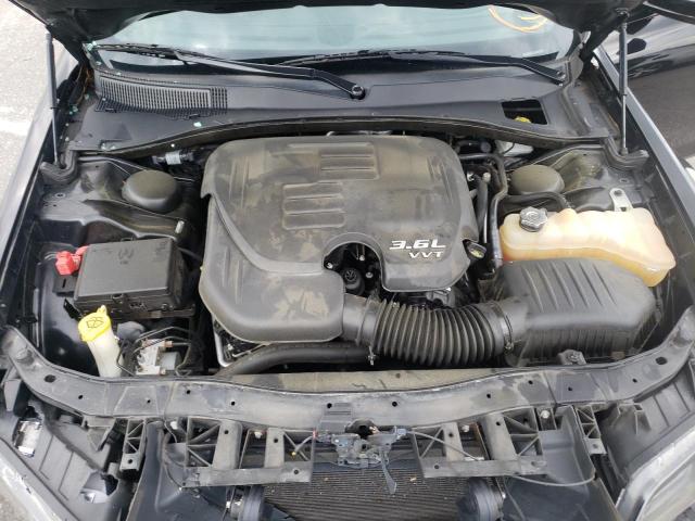 Photo 7 from auction – 2017 CHRYSLER 300 S with VIN 2C3CCABG3HH544928