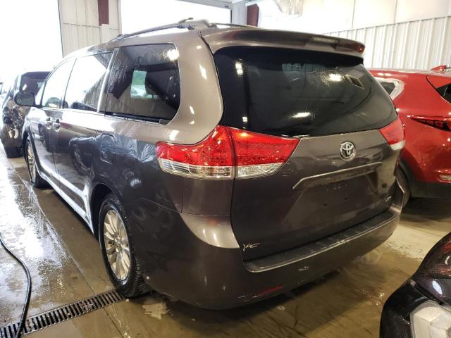 Photo 3 from auction – 2013 TOYOTA SIENNA XLE with VIN 5TDYK3DC6DS357057