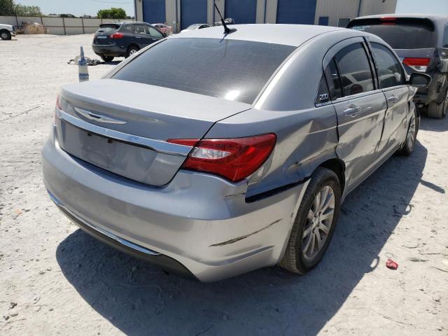 Photo 4 from auction – 2013 CHRYSLER 200 TOURIN with VIN 1C3CCBBB1DN601428