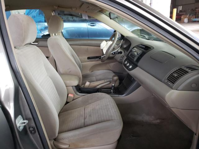 Photo 5 from auction – 2005 TOYOTA CAMRY LE with VIN 4T1BE32K35U987781