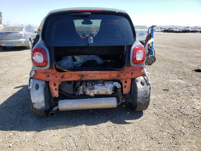 Photo 9 from auction – 2016 SMART FORTWO with VIN WMEFJ5DA9GK073570