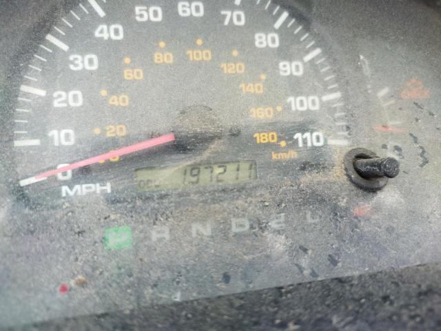Photo 8 from auction – 2001 TOYOTA 4RUNNER SR with VIN JT3GN86R210206172