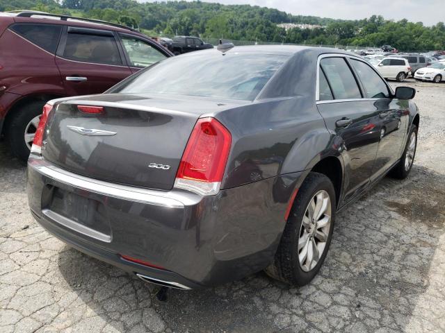 Photo 4 from auction – 2017 CHRYSLER 300 LIMITE with VIN 2C3CCARG9HH637474