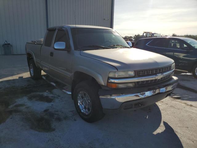CHEVROLET SILVERADO 2000 with VIN 1GCGK29U0YE413562 - Photo from auction