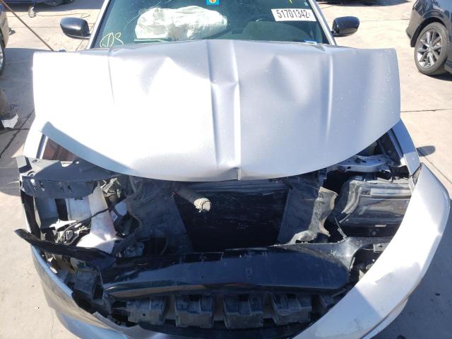 Photo 7 from auction – 2017 DODGE CHARGER SE with VIN 2C3CDXBG1HH513340