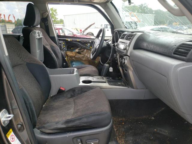 Photo 5 from auction – 2011 TOYOTA 4RUNNER SR with VIN JTEZU5JRXB5017069