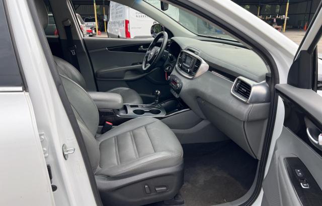 Photo 5 from auction – 2016 KIA SORENTO EX with VIN 5XYPH4A5XGG159492