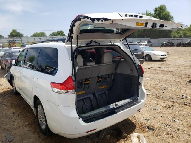 Photo 3 from auction – 2011 TOYOTA SIENNA XLE with VIN 5TDYK3DC2BS149531