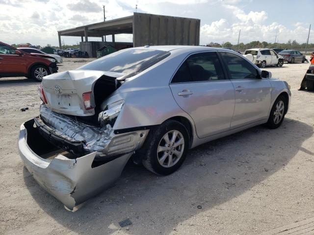 Foto 4 de la subasta – 2011 TOYOTA CAMRY BASE con VIN 4T1BF3EK2BU712245