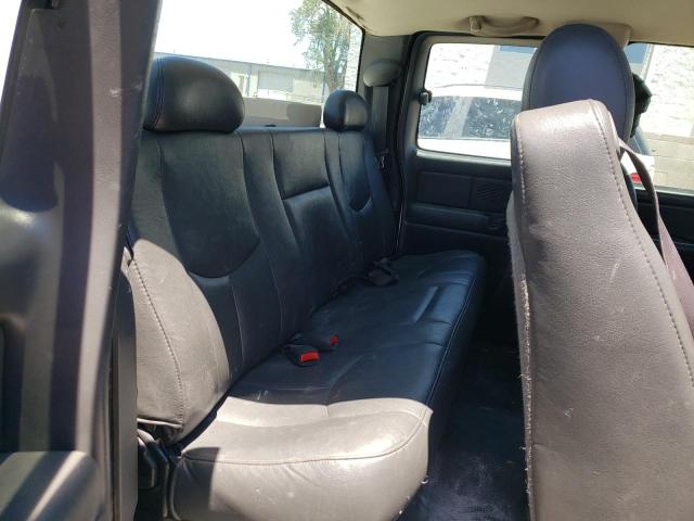 Photo 6 from auction – 2004 CHEVROLET SILVERADO with VIN 1GCEK19T14Z302546