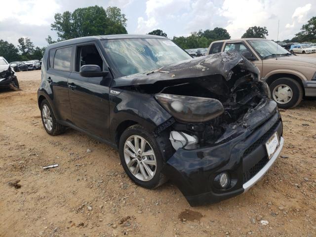 KIA SOUL + 2018 with VIN KNDJP3A55J7888622 - Photo from auction