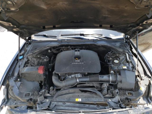 Photo 7 from auction – 2017 JAGUAR XE with VIN SAJAR4BG9HA962462