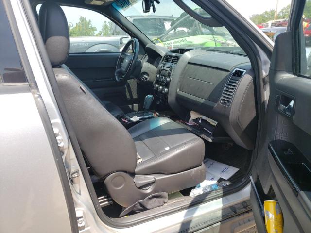 Photo 5 from auction – 2010 FORD ESCAPE LIM with VIN 1FMCU0E78AKC21757