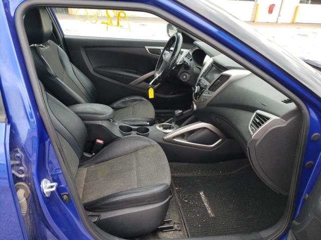 Photo 5 from auction – 2013 HYUNDAI VELOSTER with VIN KMHTC6AD8DU092476
