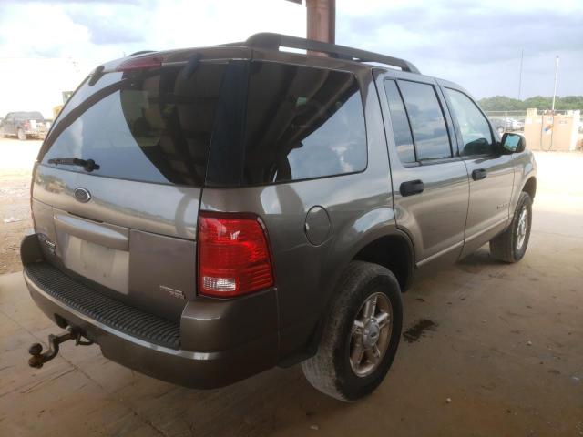 صورة رقم 4 من المزاد - 2005 FORD EXPLORER X مع VIN 1FMZU63K85UB53118