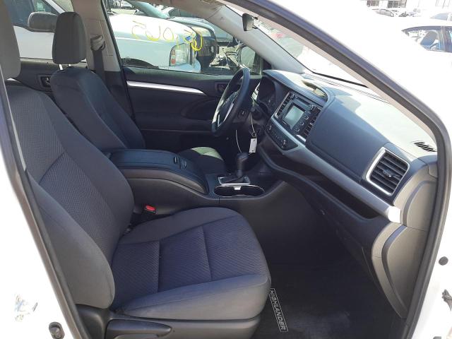 Photo 5 from auction – 2017 TOYOTA HIGHLANDER with VIN 5TDZZRFH5HS212500