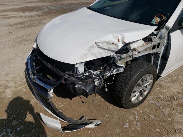 Photo 9 from auction – 2017 TOYOTA CAMRY LE with VIN 4T1BF1FK2HU315985
