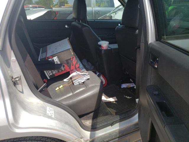 Photo 6 from auction – 2010 FORD ESCAPE LIM with VIN 1FMCU0E78AKC21757