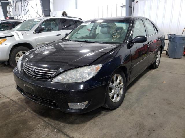 Photo 2 from auction – 2005 TOYOTA CAMRY LE with VIN 4T1BF30K05U088277