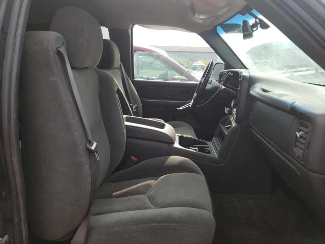 Photo 5 from auction – 2004 CHEVROLET SILVERADO with VIN 1GCEK19T44E102381