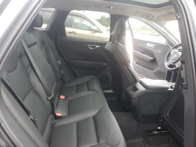 Photo 6 from auction – 2018 VOLVO XC60 T5 with VIN LYV102RK4JB113555